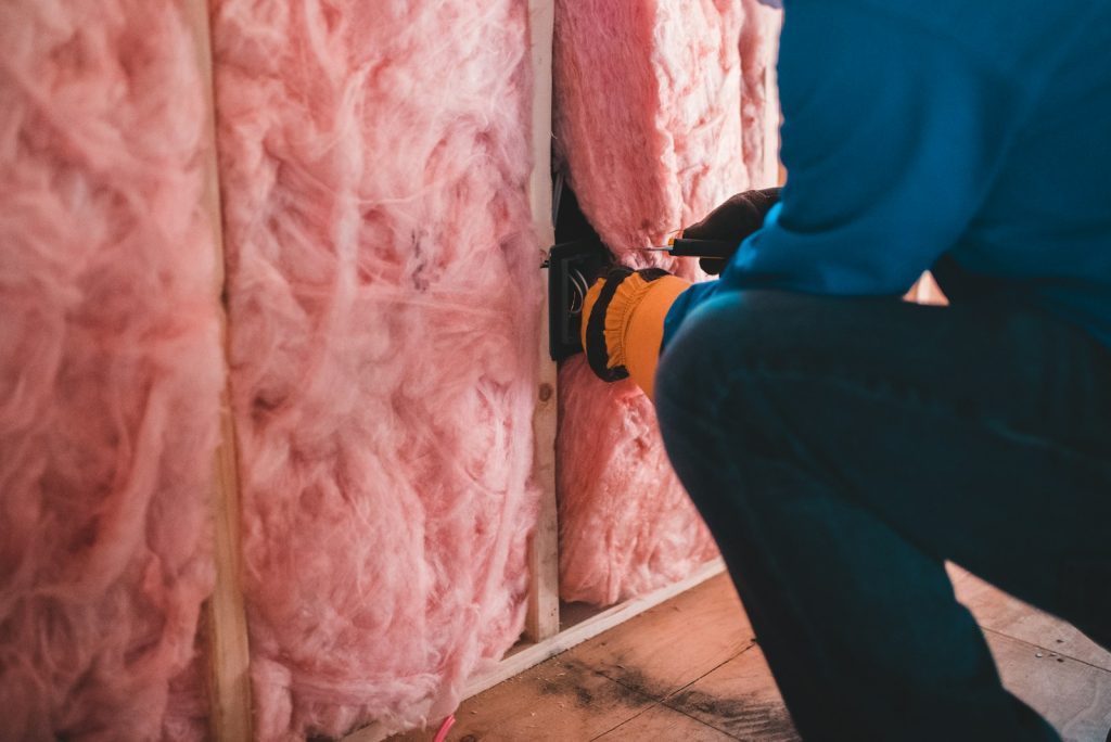 Comment économiser de l'électricité dans une maison de manière efficace
